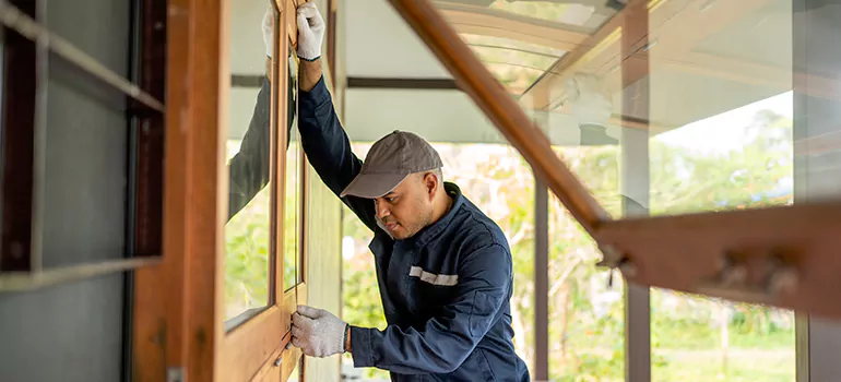 Double Hung Vinyl Window Sash Replacement in Menlo Park, CA